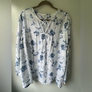 North Style White Summer Blouse, size 1x